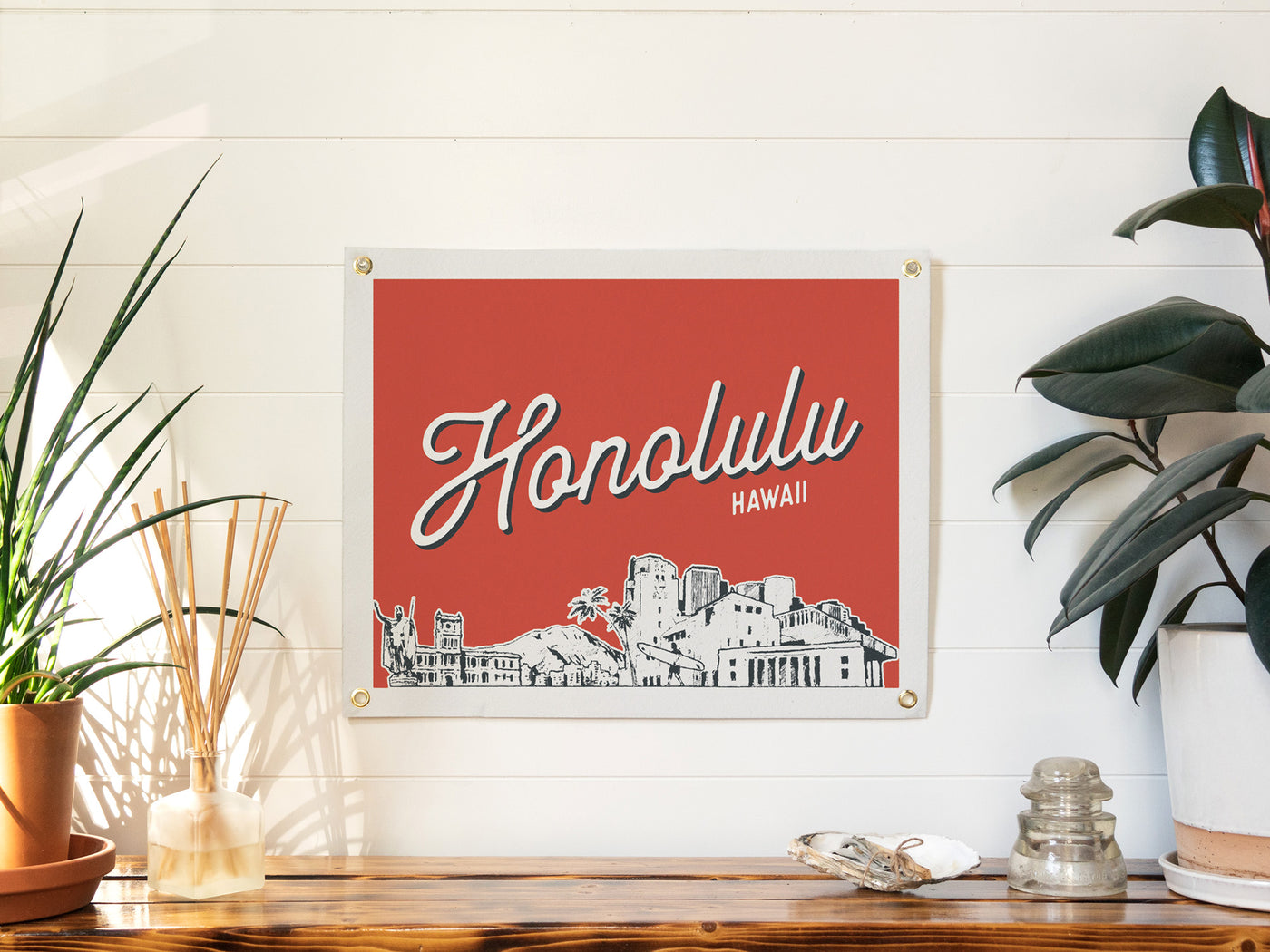 Honolulu, Hawaii City Felt Banner