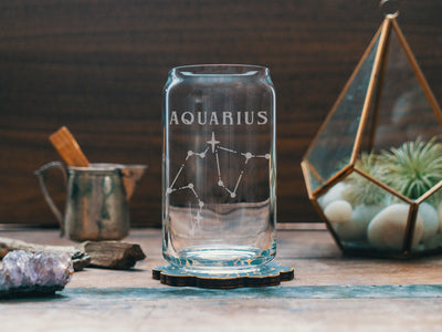 Aquarius Zodiac Engraved Glasses | Personalized astrology constellation glassware for beer, whiskey, wine and cocktails, home decor & gifts.