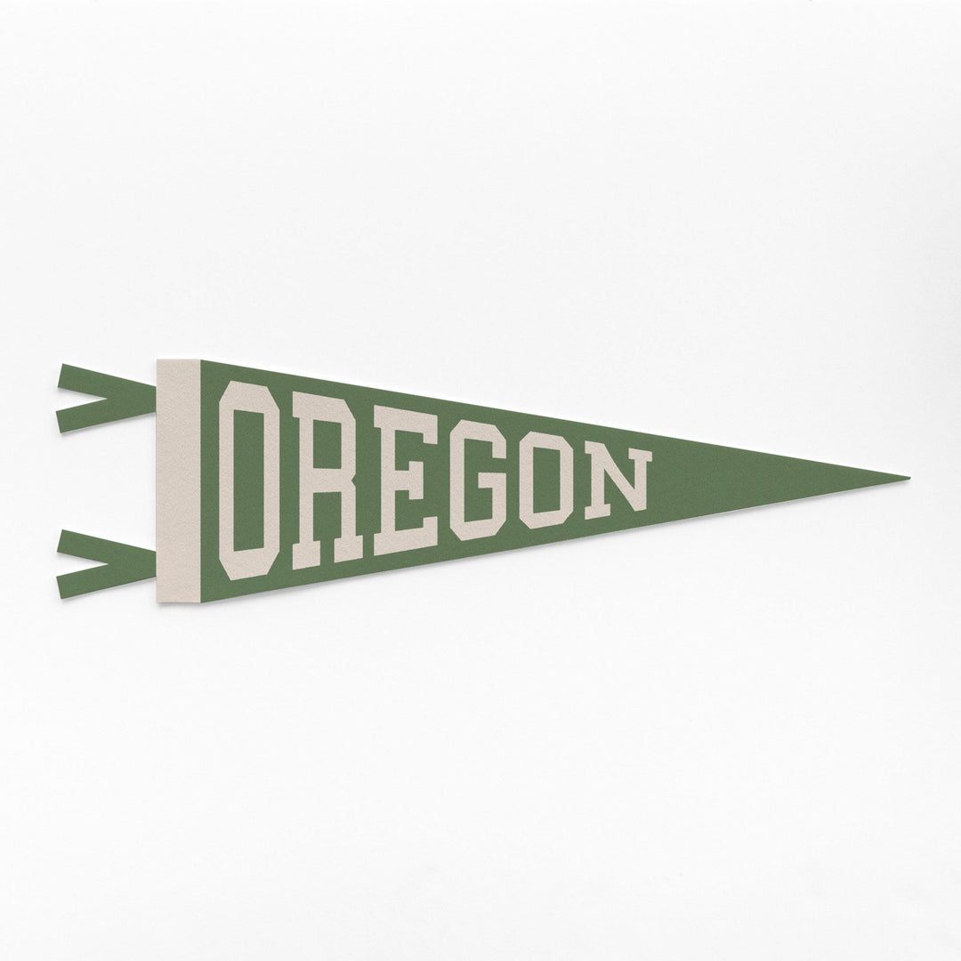 Oregon Varsity Felt Pennant