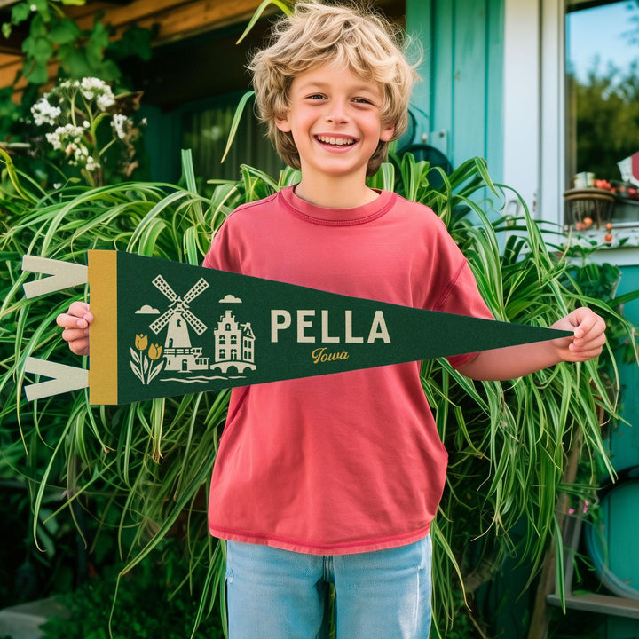 Pella Iowa Felt Pennant