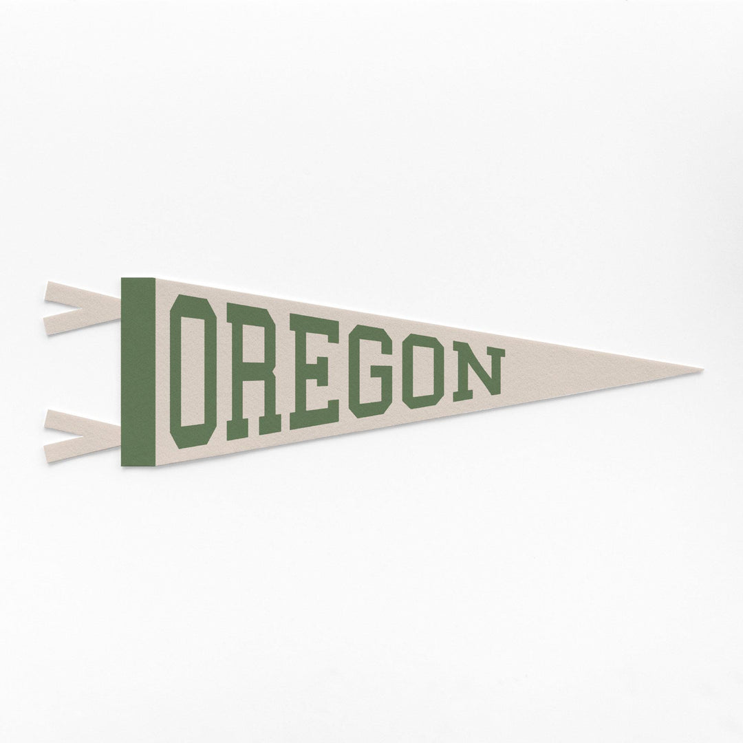 Oregon Varsity Felt Pennant