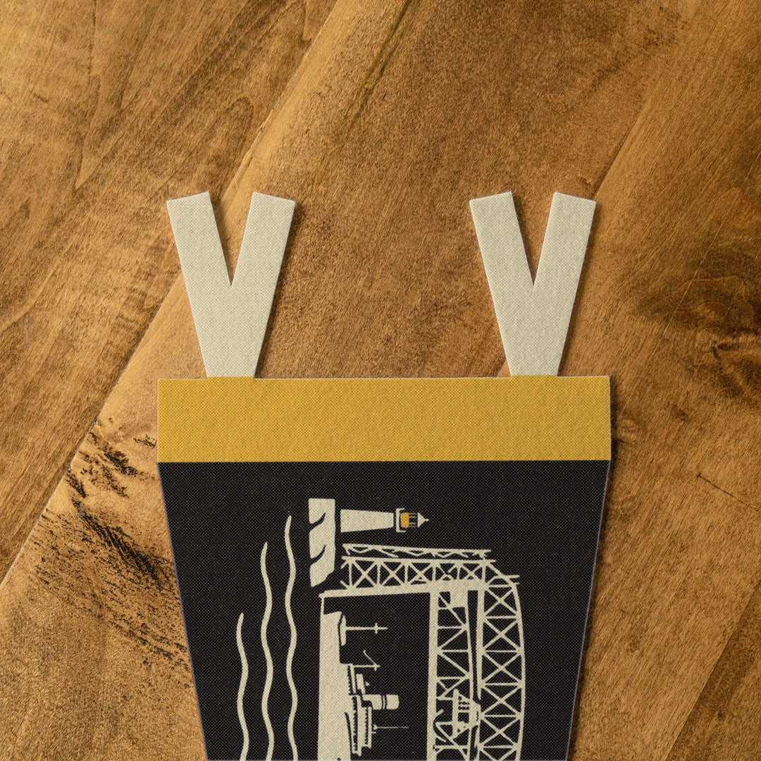 Duluth Minnesota Felt Pennant