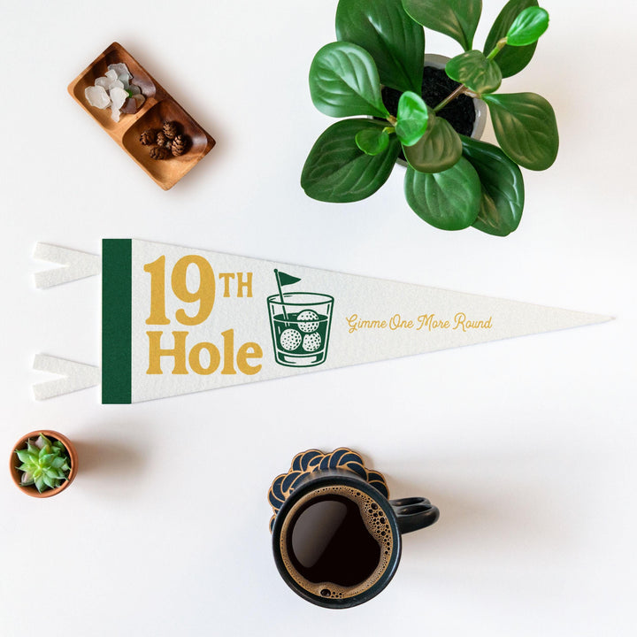 19th Hole Felt Pennant