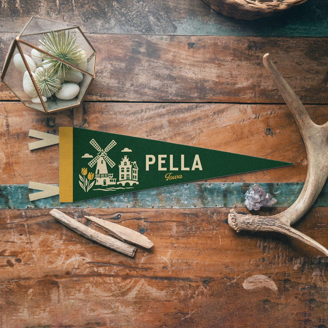 Pella Iowa Felt Pennant