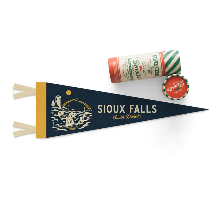 Sioux Falls South Dakota Felt Pennant