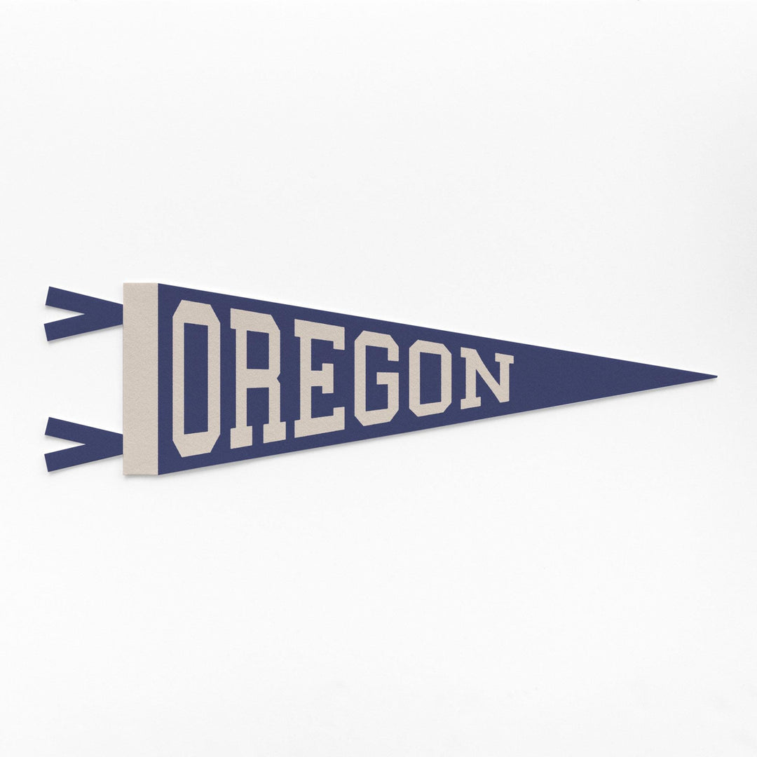 Oregon Varsity Felt Pennant