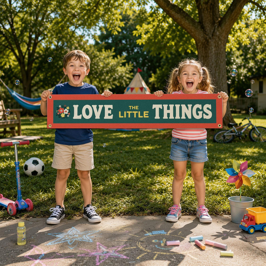 Love The Little Things Felt Banner