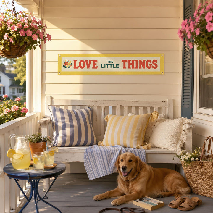 Love The Little Things Felt Banner