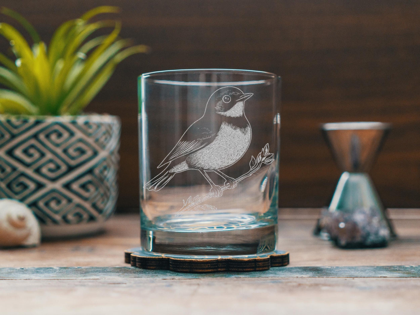 American Robin Glasses | Birding Personalized Whiskey, Wine & Beer Glassware, Nature Inspired Drinkware, Bird Wildlife Decor, Birder Gift