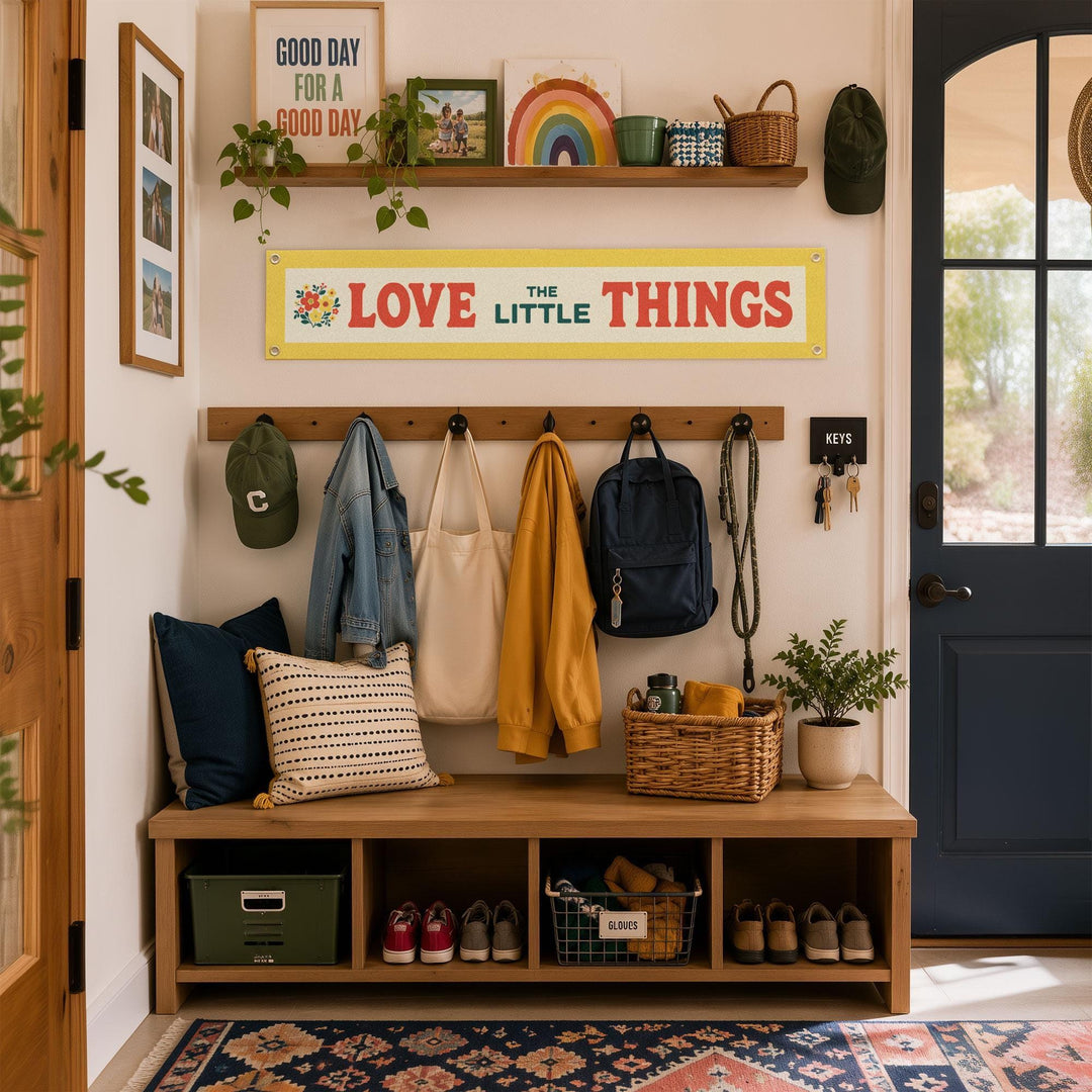 Love The Little Things Felt Banner