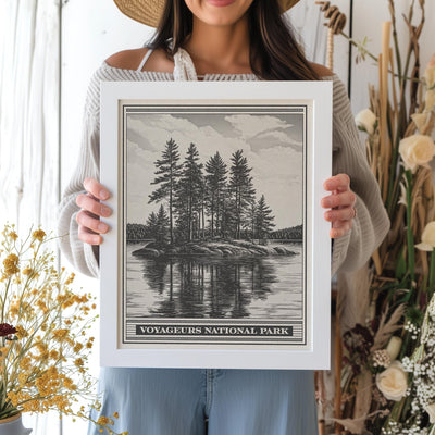 Voyageurs National Park Lithograph Style Print - Vintage Minnesota archival matte fine art print Gift. Rainy, Kabetogama & Namakan lakes