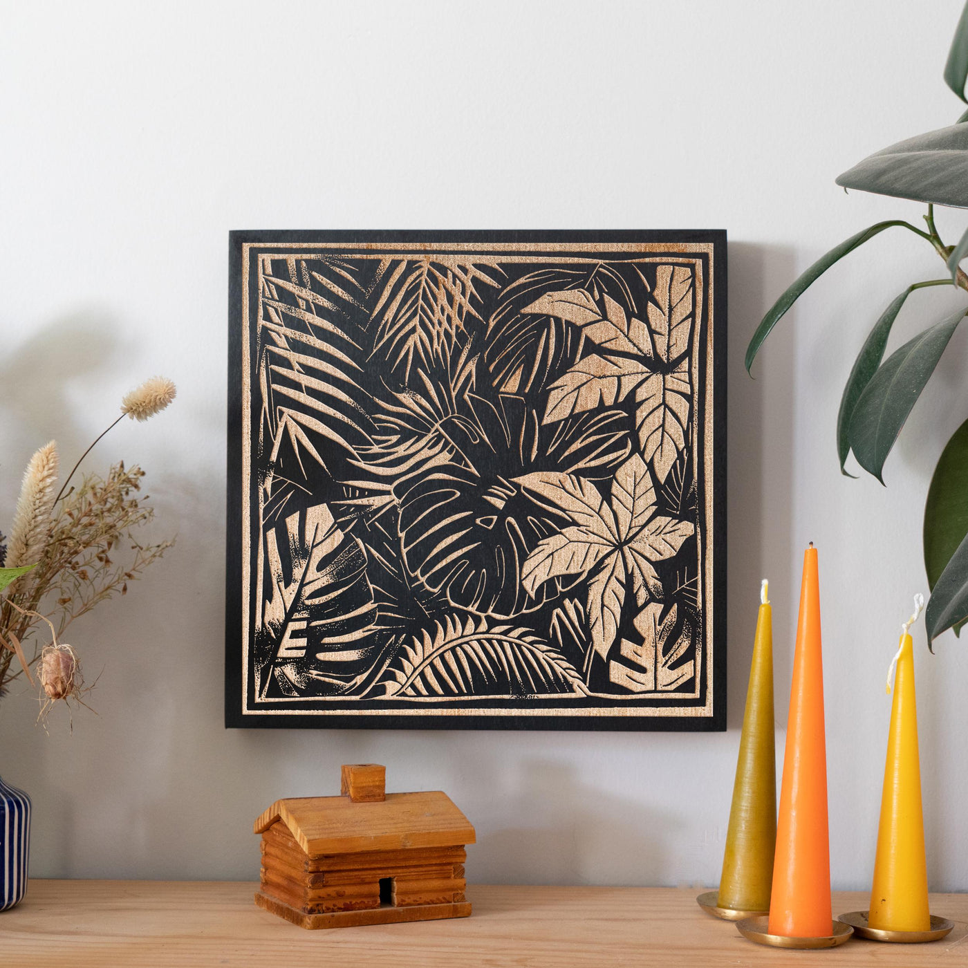 a picture of some plants on a table