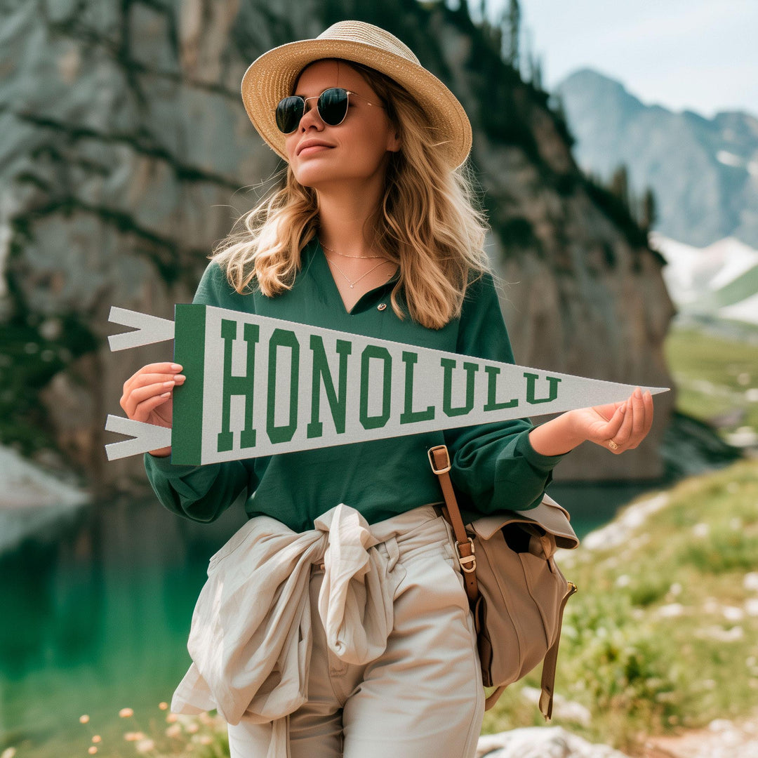 Honolulu Varsity Felt Pennant