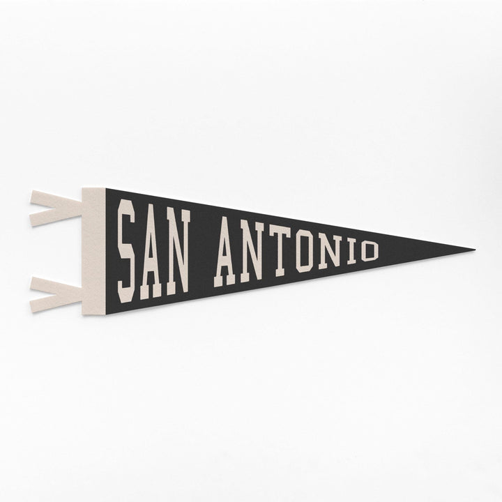 San Antonio Varsity Felt Pennant