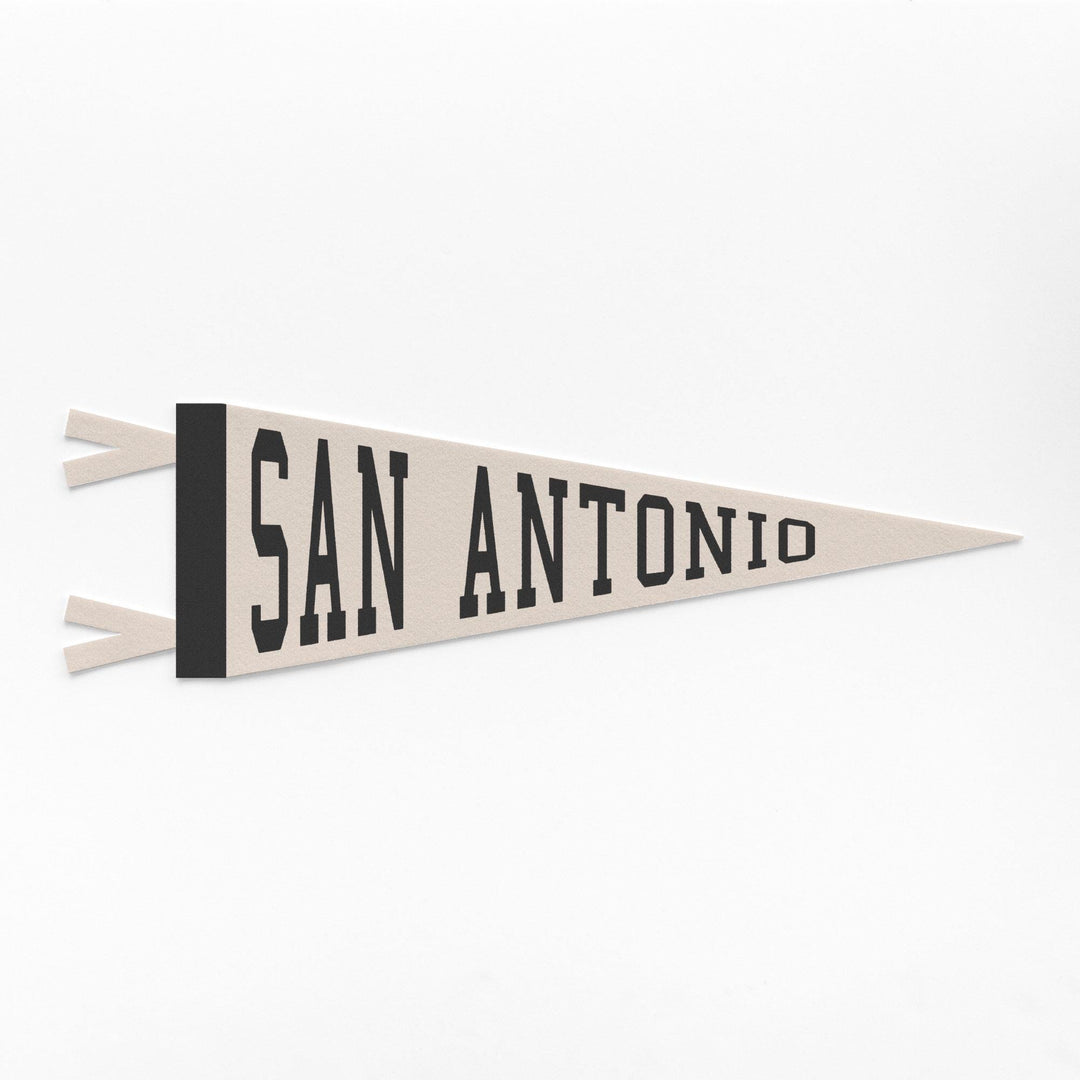 San Antonio Varsity Felt Pennant