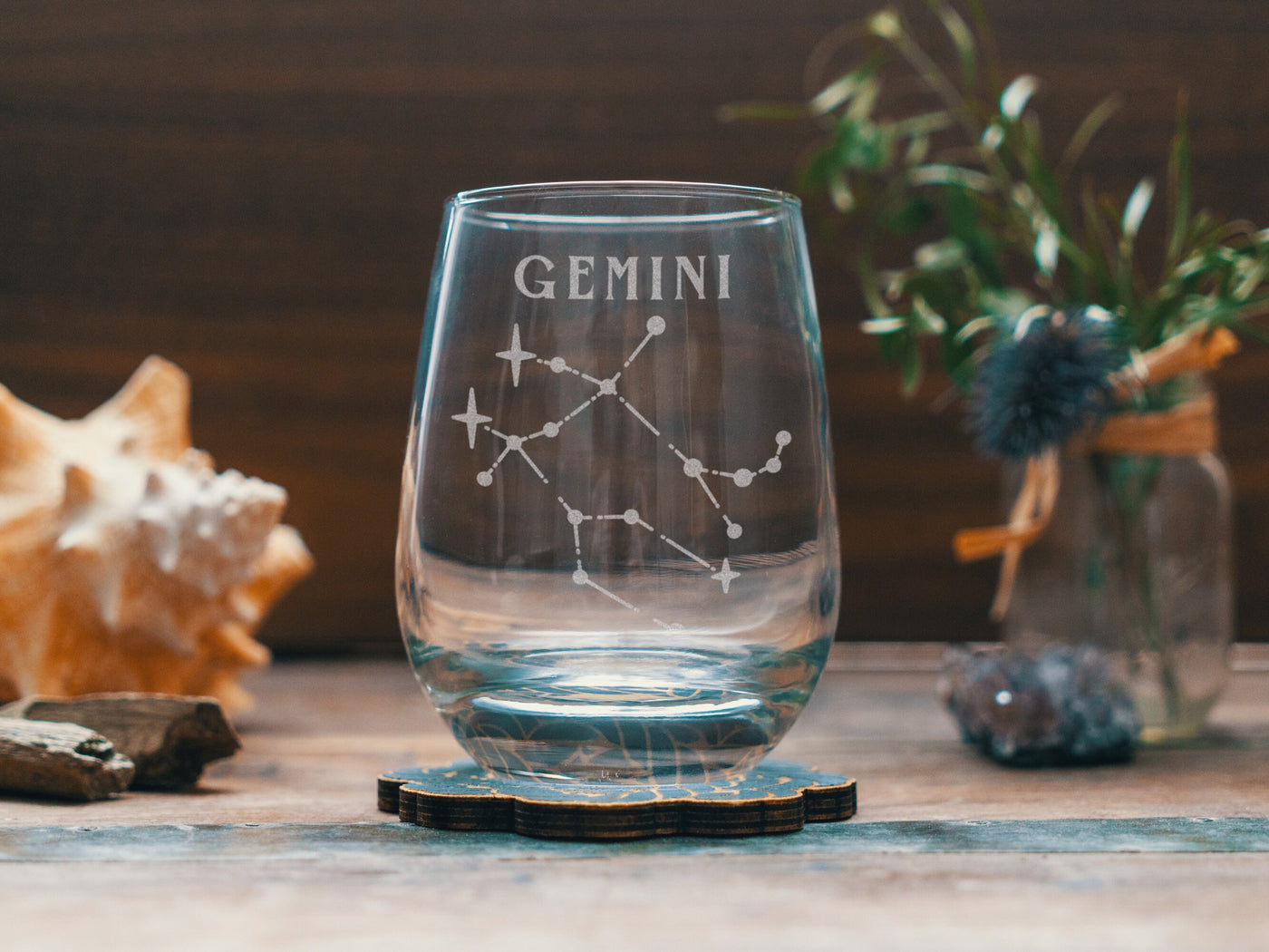 Gemini Zodiac Engraved Glasses | Personalized astrology constellation glassware for beer, whiskey, wine and cocktails, home decor & gifts