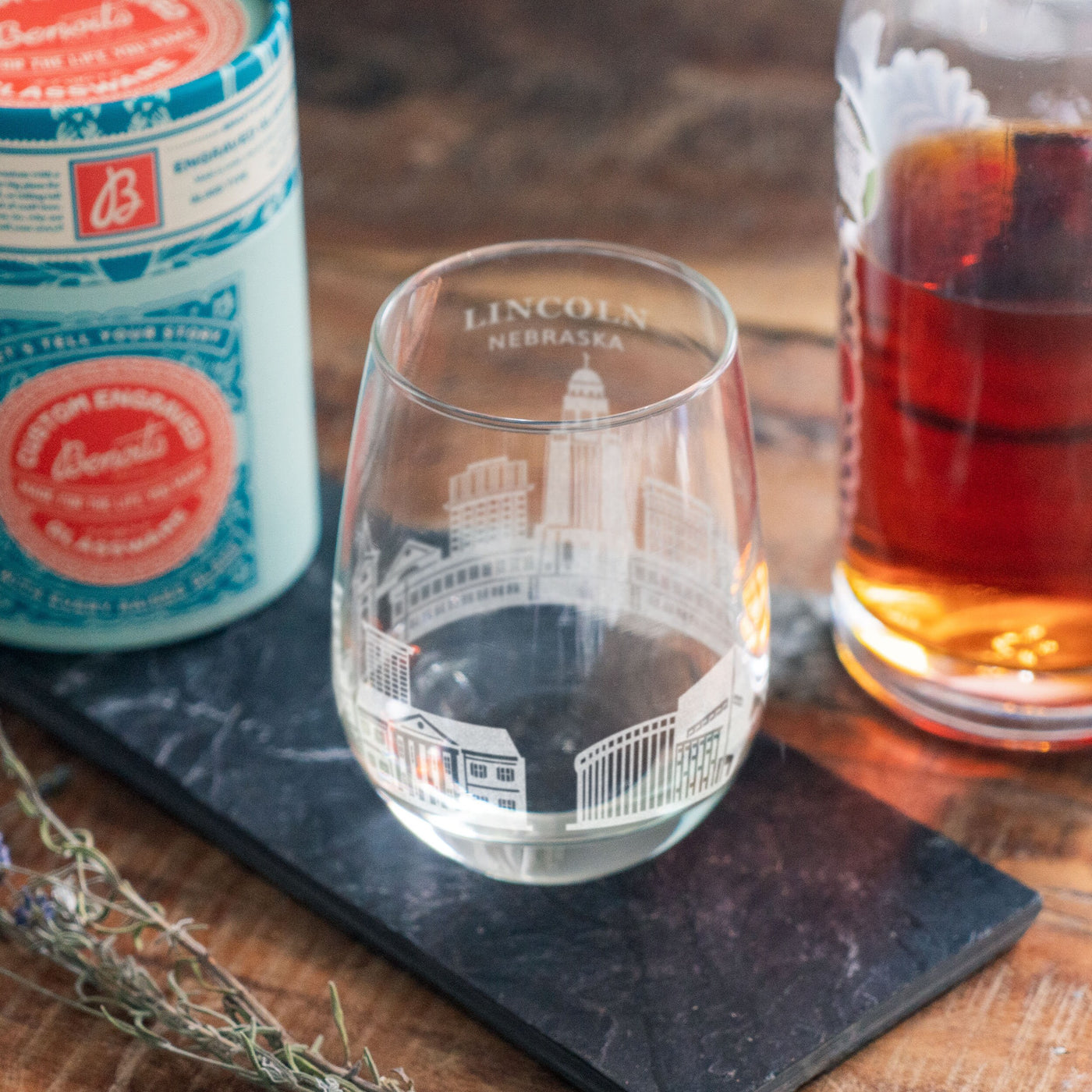 Lincoln, Nebraska City Skyline Engraved Glasses