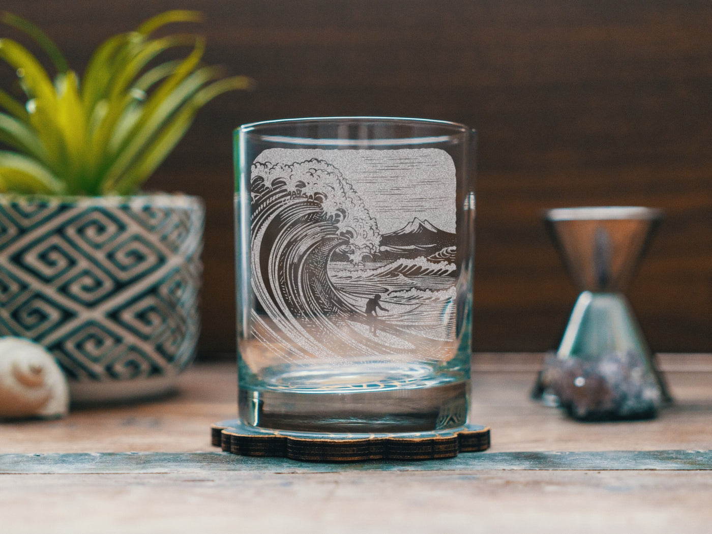 Surfing Scene Glasses | Personalized etched beer, whiskey, wine & cocktail glassware. Beach Coast Lifestyle gift, Tropical Summer Vibes.